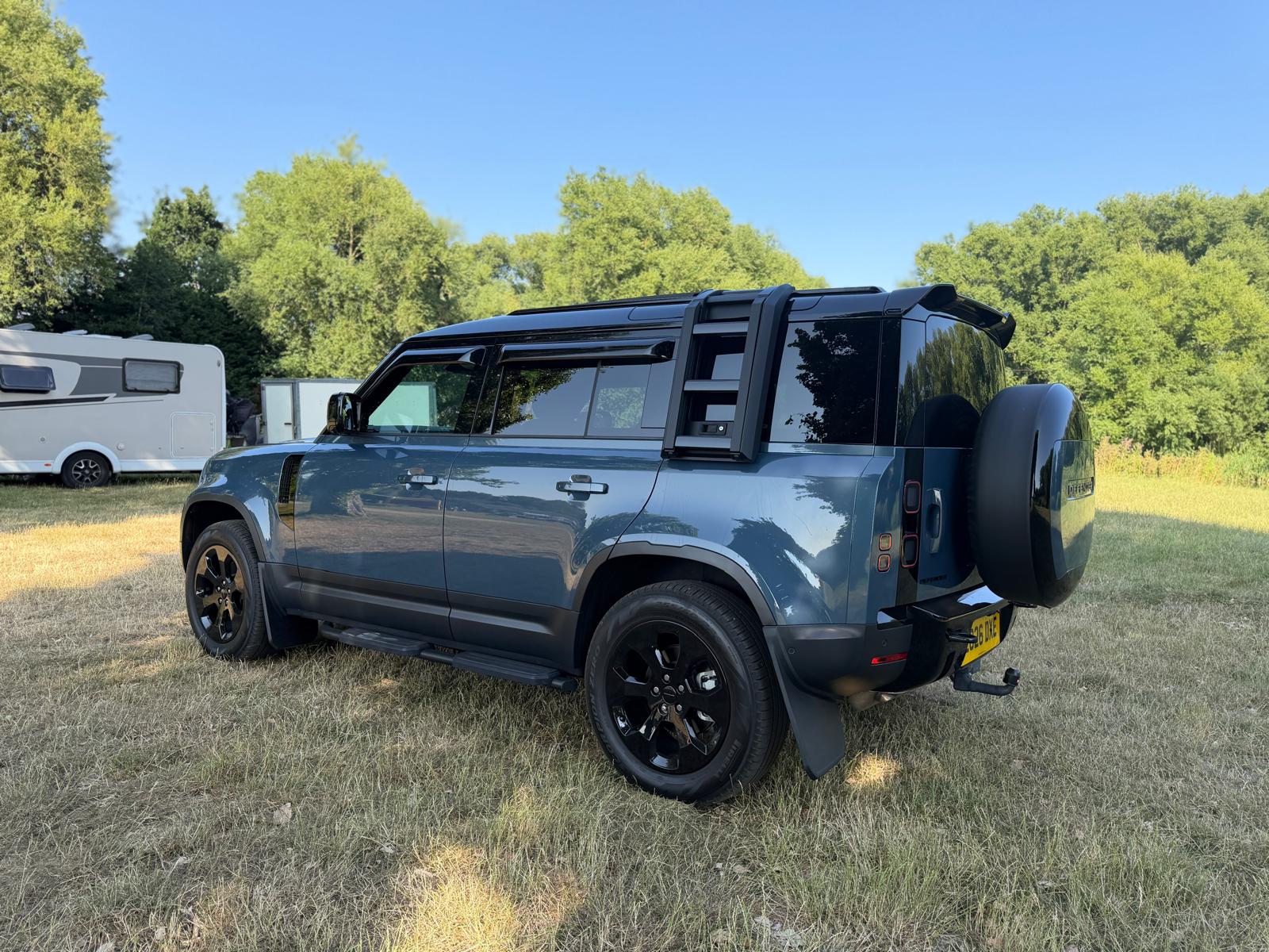 2026 land rover defender SD MHEV